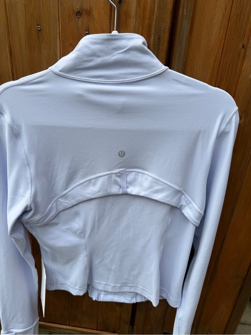 lululemon athletica define cropped 10 NWT - Picture 2 of 3